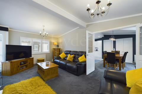 2 bedroom park home for sale, Meadow View, Earls Ditton Lane, Kidderminster, DY14 0NE
