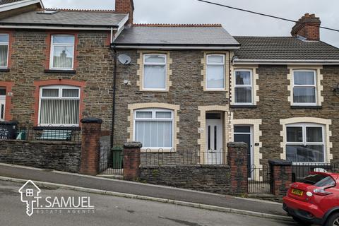 4 bedroom terraced house for sale, Gwernifor Street, Mountain Ash