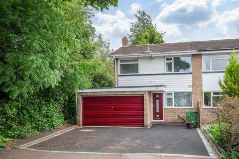 3 bedroom semi-detached house to rent, Fulton Close, Bromsgrove, Worcestershire, B60