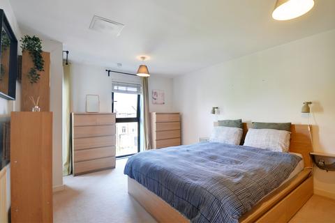 1 bedroom apartment for sale, at Terrace Apartments, 40 Drayton Park, London N5
