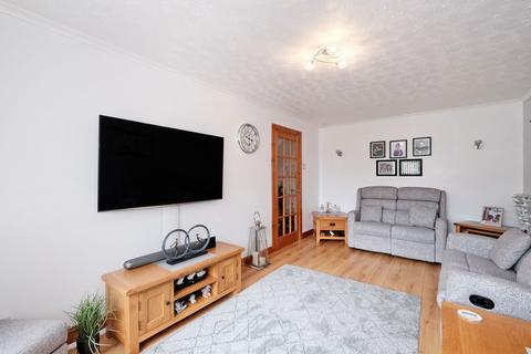 9 Bressay Brae, Aberdeen, AB15 6WJ