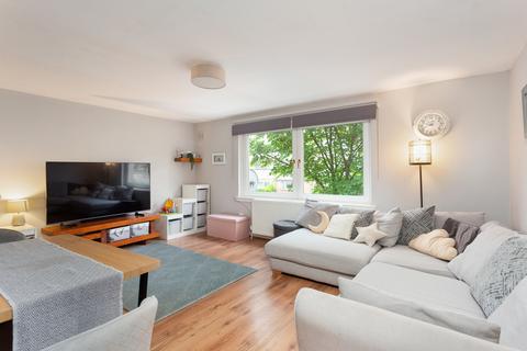 Flat 6, 10 Northfield Drive, Edinburgh, EH8 7RW