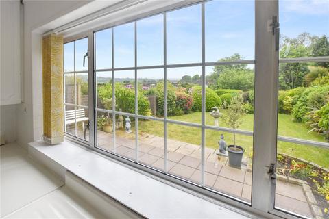 14 Squires Way, Dartford, DA2 7NW
