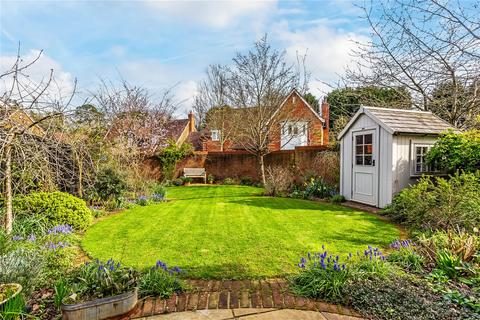 3 bedroom semi-detached house for sale, Oakley Gardens, Betchworth, Surrey, RH3
