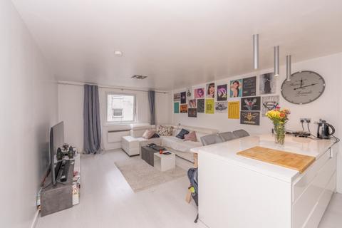 2 bedroom flat to rent, Blackfriars Road, Merchant City, Glasgow, G1