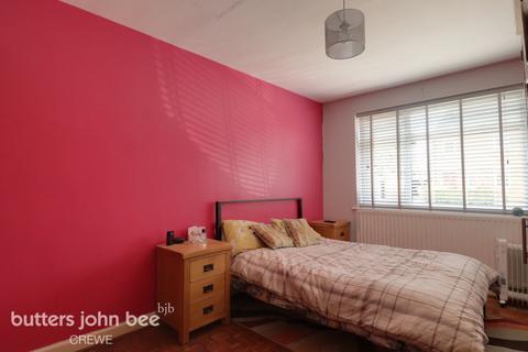2 bedroom detached bungalow for sale, Crewe Road, Crewe