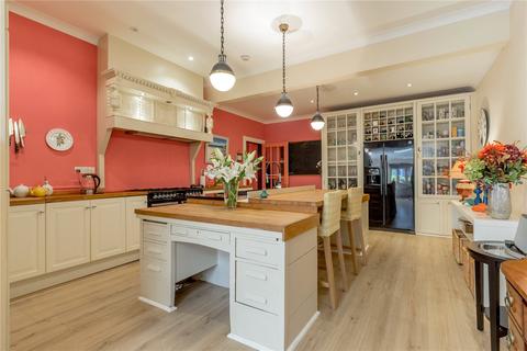 7 Clarendon Crescent, Edinburgh, EH4 1PT