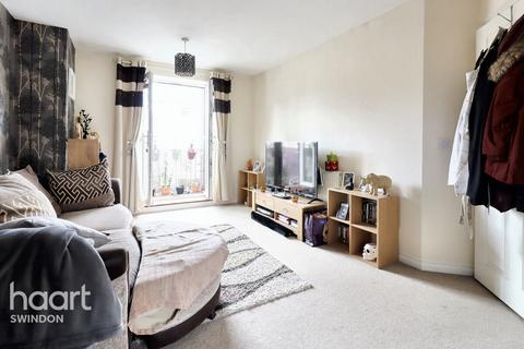 2 bedroom flat for sale, Mazurek Way, Swindon