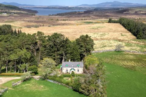 4 bedroom property with land for sale, Achlich, Gruids, Lairg, Highland, IV27