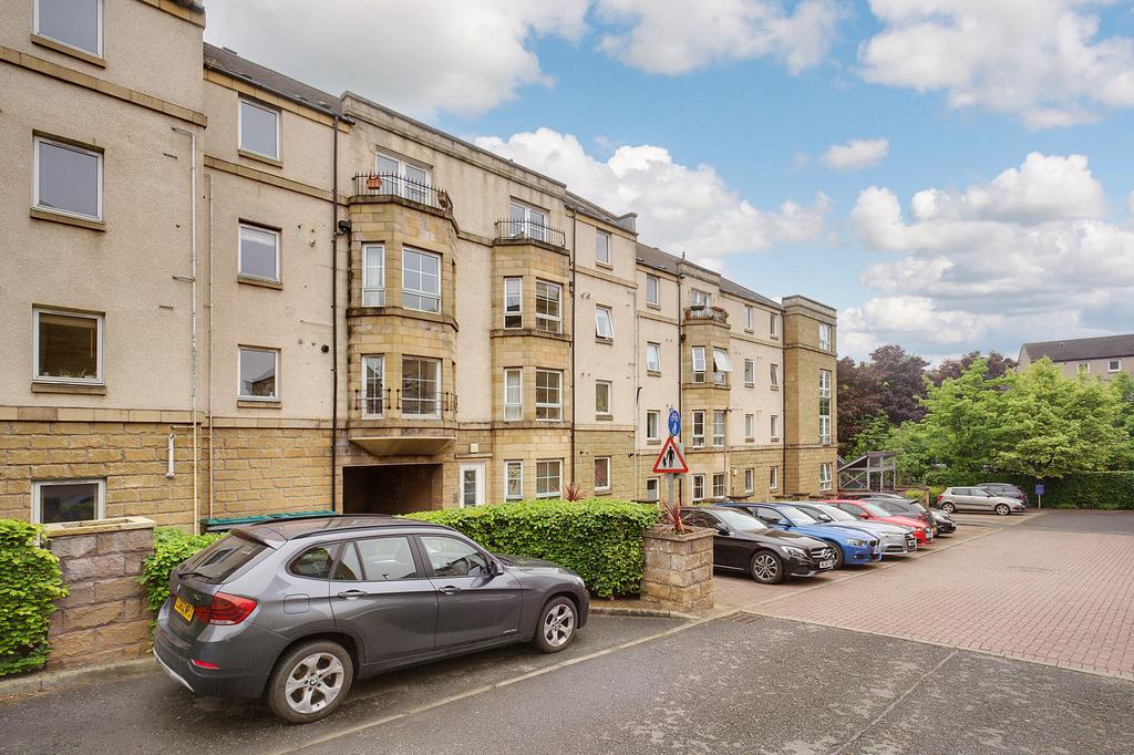 Dicksonfield, Edinburgh, EH7 2 bed flat £1,350 pcm (£312 pw)
