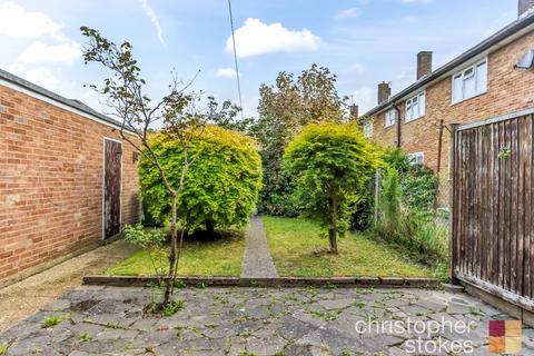 22 Cunningham Road, Cheshunt, Waltham Cross, EN8 0LG