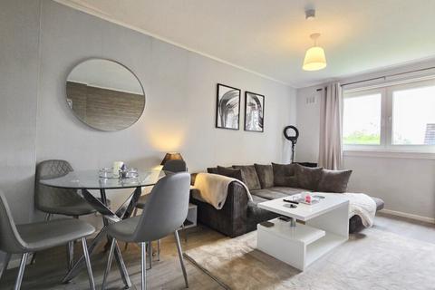 80 Glendale Drive, Bishopbriggs, Glasgow, G64 1LA