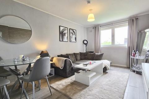 80 Glendale Drive, Bishopbriggs, Glasgow, G64 1LA