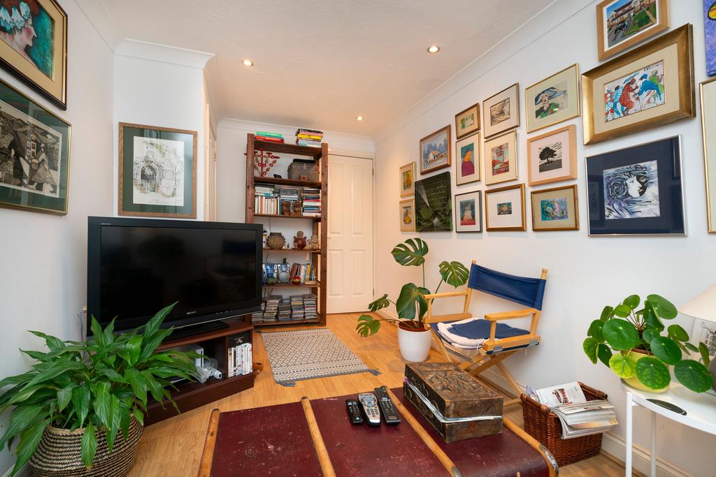 Property Image 12