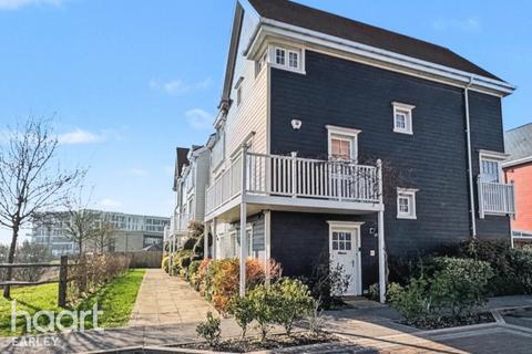 undefined, Longwater Avenue, Reading