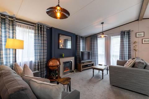 2 bedroom lodge for sale, 2 New Orchard, Erigmore Leisure Park, St Marys Road, Birnam, Dunkeld, Perth And Kinross. PH8 0BJ