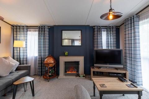 2 bedroom lodge for sale, 2 New Orchard, Erigmore Leisure Park, St Marys Road, Birnam, Dunkeld, Perth And Kinross. PH8 0BJ