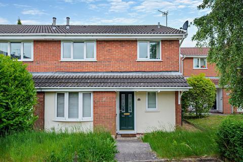 2 bedroom end of terrace house for sale, Summerhill Drive, Newcastle, ST5