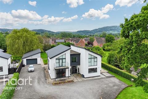5 bedroom detached house to rent, Watery Lane, Monmouth