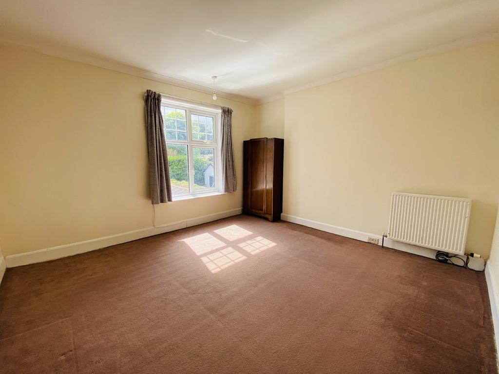 2 Hermitage Drive, Dumfries, DG2 7 QF - Braidwoods