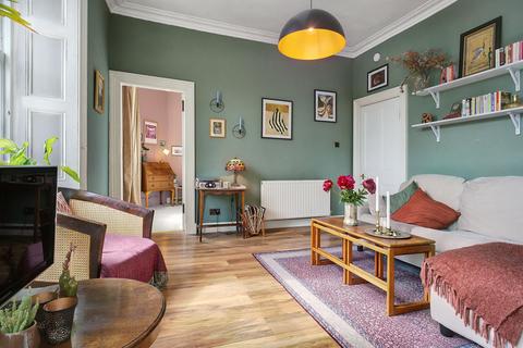 1 bedroom flat for sale, 8/5 Great Junction Street, Edinburgh, EH6 5LA