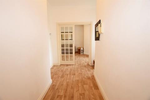 2 bedroom flat to rent, Eversley Court, Aldwick Avenue, Bognor Regis, PO21