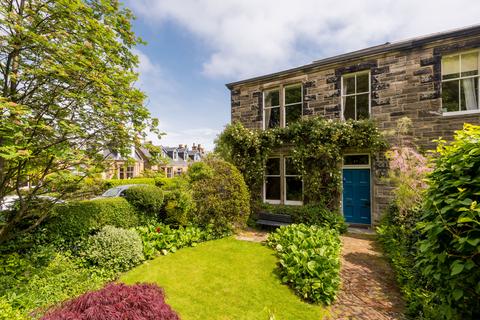 27 Park Road, Edinburgh, EH6 4LA