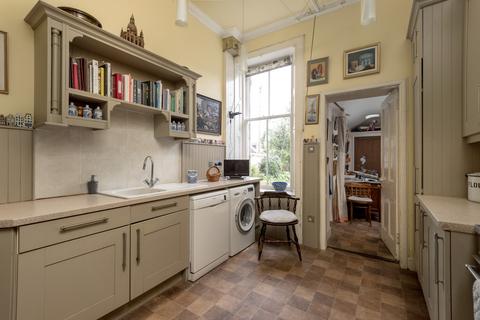 27 Park Road, Edinburgh, EH6 4LA