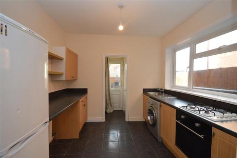 3 bedroom terraced house for sale, Dores Road, Upper Stratton, Swindon, SN2