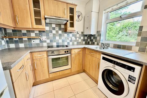 6 Cottle Mead, Corsham, SN13 9UP