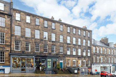 4 bedroom apartment to rent, Howe Street, New Town, Edinburgh
