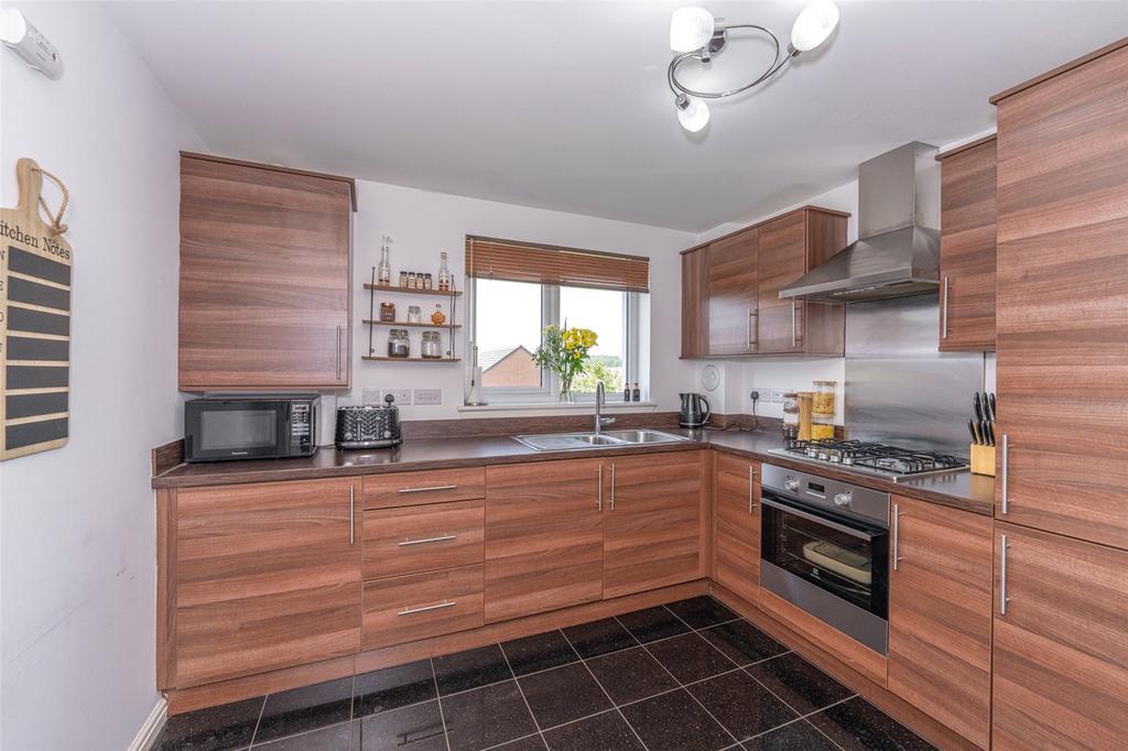 Kitchen Alt