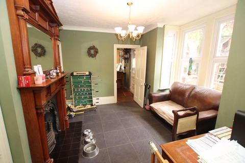 3 bedroom semi-detached house for sale, AINSLE STREET, GRIMSBY