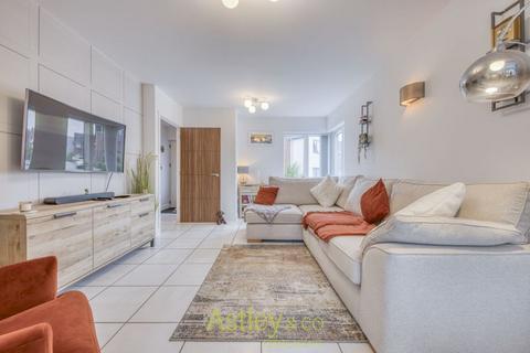 26 Blaxter Way, Norwich, NR7 8BF