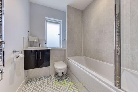 26 Blaxter Way, Norwich, NR7 8BF