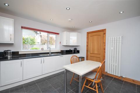 15 Macrosty Gardens, Crieff, PH7 4LP