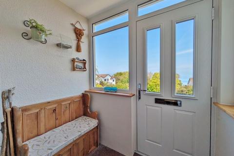 14 Grattons Drive, Lynton, EX35 6LW