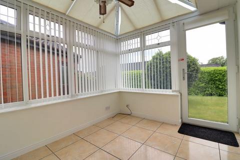 3 Beechfield Drive, Stafford, ST17 0YH