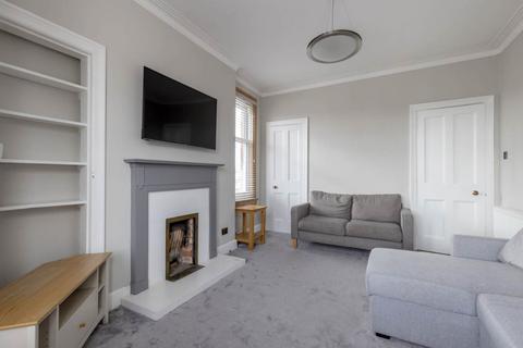 2 bedroom flat to rent, Western Place, Murrayfield, Edinburgh