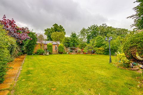 3 bedroom detached bungalow for sale, Davyhulme Road, Davyhulme, Manchester, M41