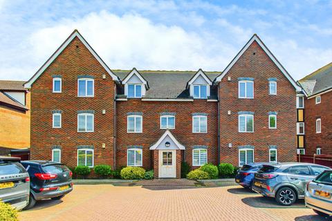 2 bedroom apartment for sale, Admirals Walk, Southend-on-sea, SS3
