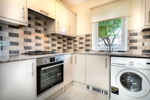 2 bedroom flat to rent, North Meggetland, Colinton, Edinburgh, EH14