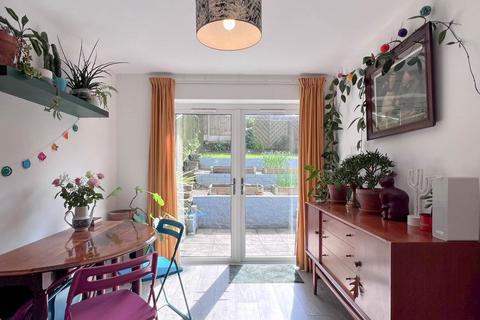5 Mill View Close, Howey, Llandrindod Wells, LD1 5RA