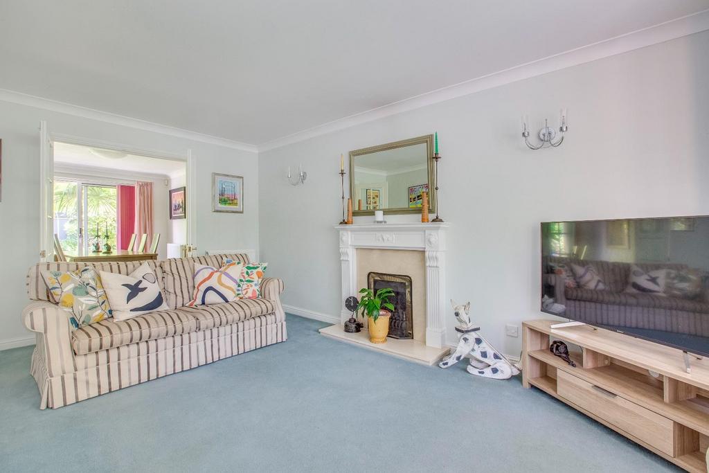 Sitting Dining Room