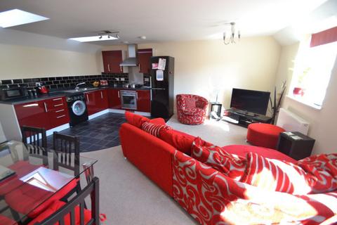 2 bedroom flat to rent, Wagtail Crescent, Village Quarter