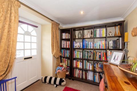 12 Castle Road, Grantown-on-spey, PH26 3HJ