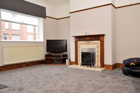 2 bedroom townhouse for sale, Heron Street, Oldham