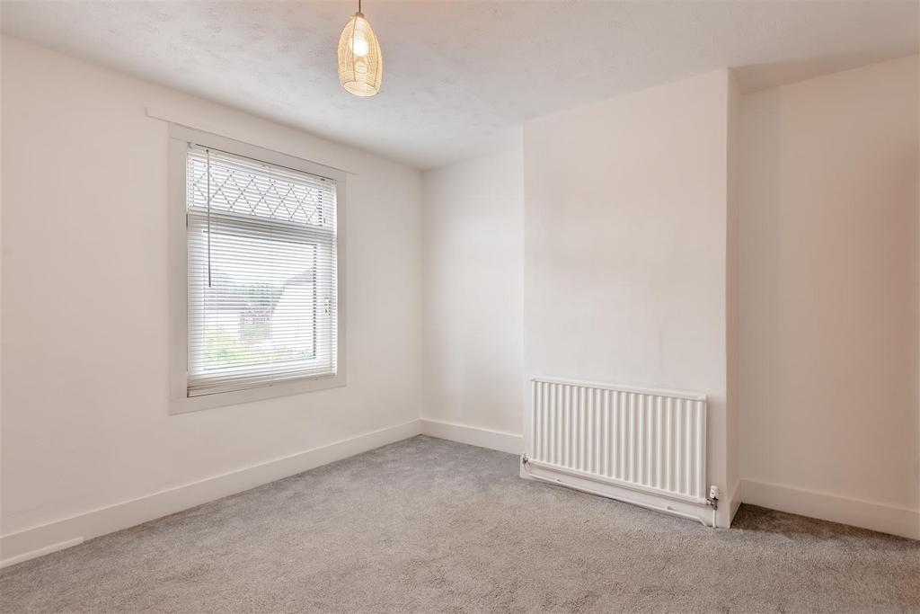 8599874-interior14.jpg