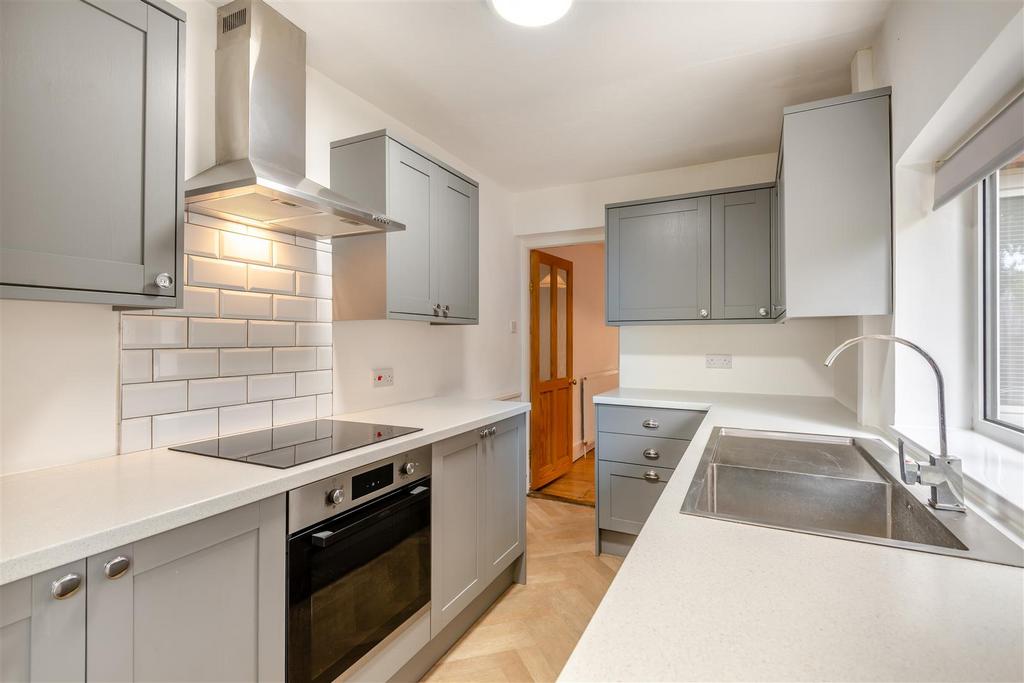 8599874-interior09.jpg
