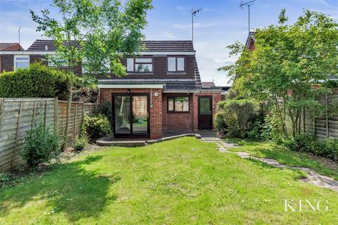 29 Alne Bank Road, Alcester, B49 6QU